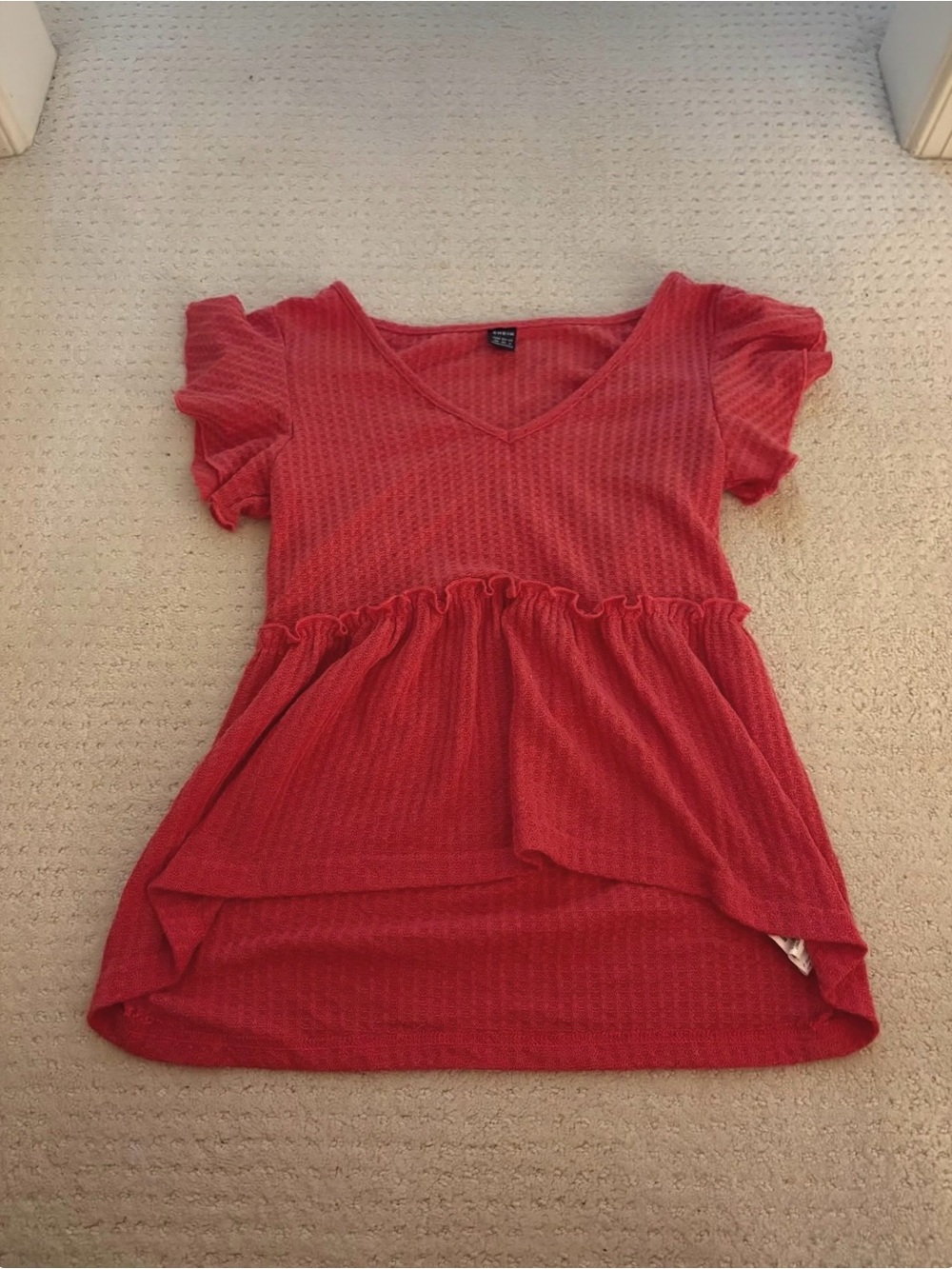 SHEIN Red V-Neck Ruffle Peplum Short Sleeve Top